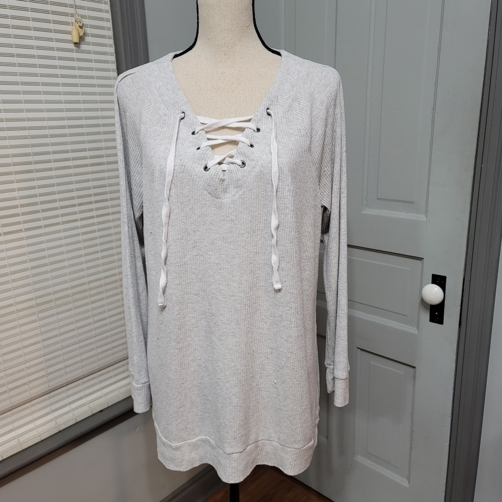 Lane Bryant Lightweight Ribbed Lace -Up Heather Grey Top size 14/16